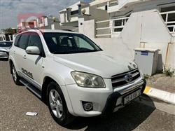 تويوتا راف 4